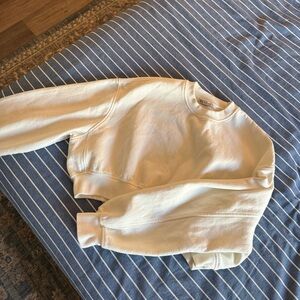 Zara Cream Cropped Sweatshirt